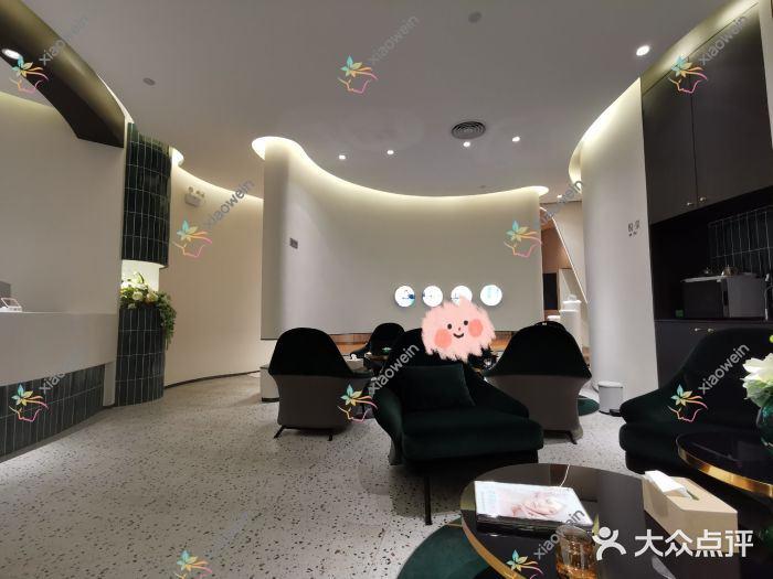 成都水动力吸脂腰部吸脂哪个医院好还不贵？美钰光华/美悦