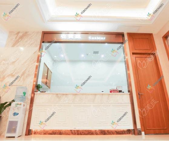 长沙酷塑冷冻溶脂臀部溶脂医院排名榜:酷塑冷冻溶脂脸部溶脂/酷塑冷冻溶脂腹部溶脂和酷塑冷冻溶脂瘦手臂医院推荐