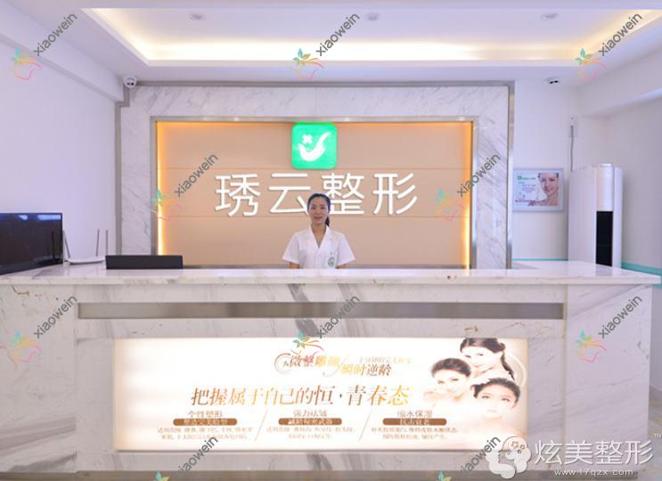 广州黄金微雕脸部吸脂好的医院top10更新:云云|蔻颜|紫曦等有名气大医生