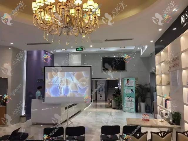 南京5g天使光雕吸脂去副乳医院排行前十有哪些南京比较好5g天使光雕吸脂去副乳整形医院