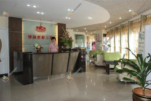 重庆水动力吸脂手臂吸脂哪家医院较好？人气排行前10，妙颜等人气入选