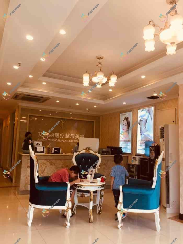 武汉韩国开眼角好的医院排名:韩国开眼角好的正规医院除了艾丽卡还有这10家