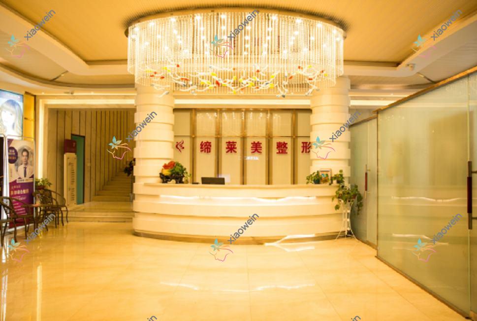 合肥果酸焕肤祛痘印医院排名榜:激光祛痘印/E光祛痘和脉冲光去痘印医院推荐